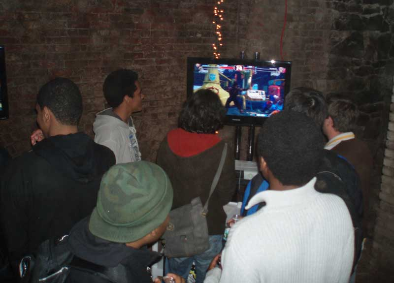 Illustration for article titled Street Fighter Club Invades Brooklyn